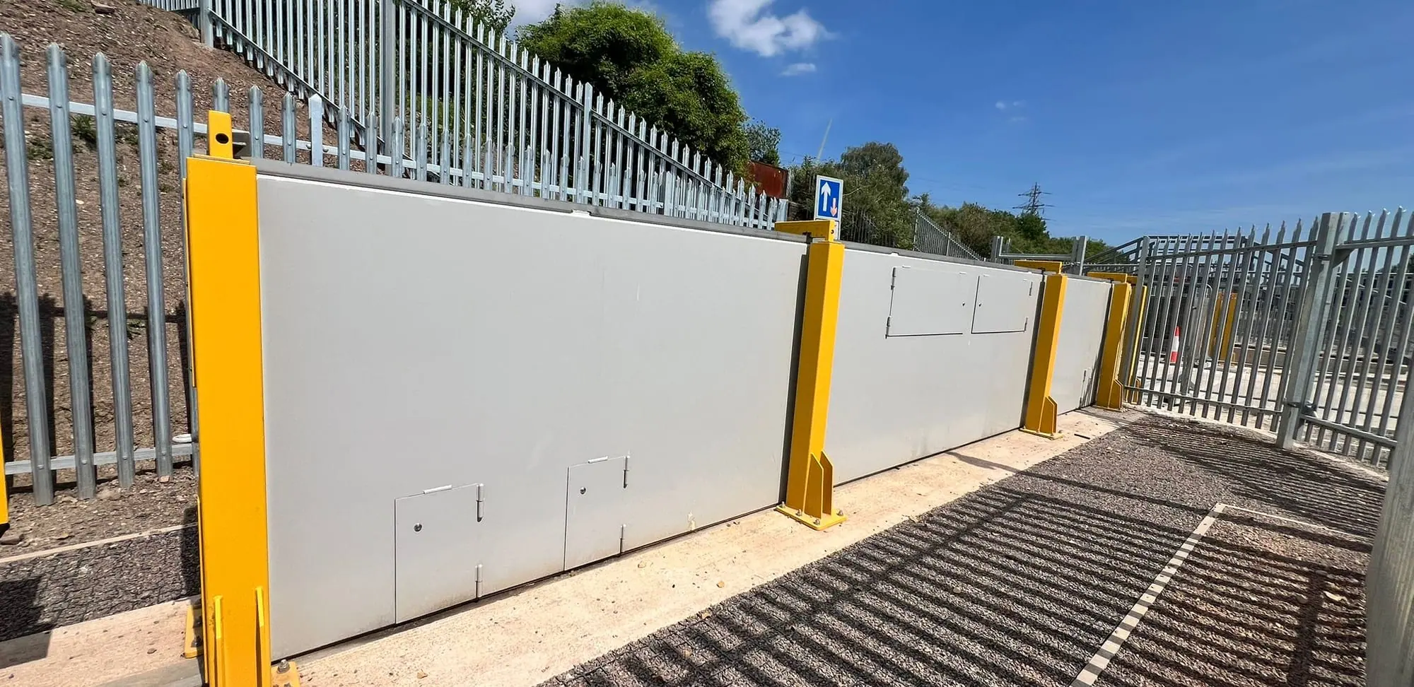 Sliding Flood Gates